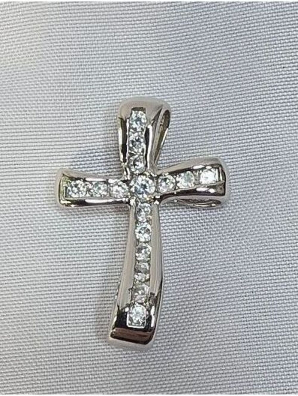 925 Sterling Silver Curved Cross Pendant Clear Stones